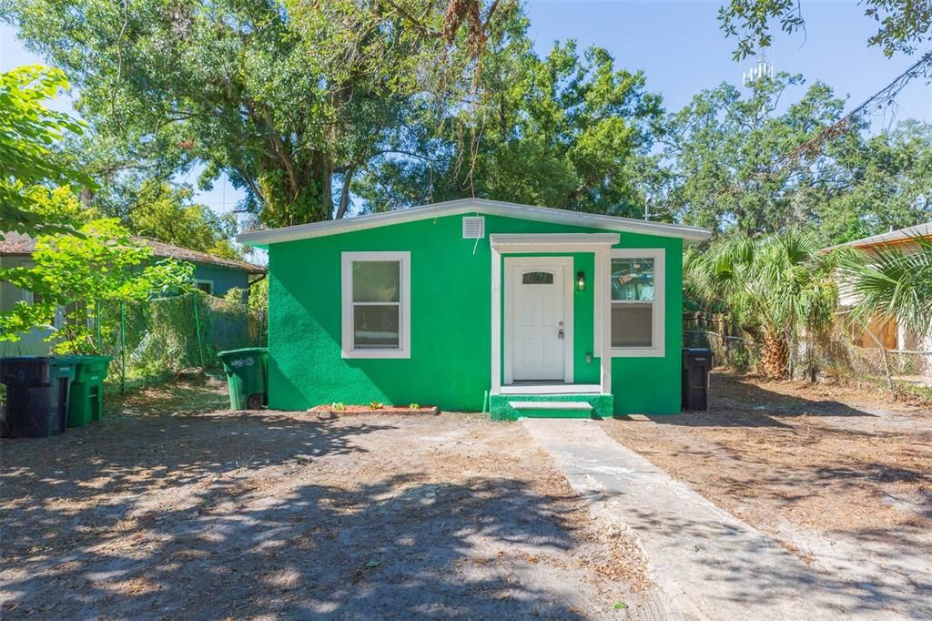 En Venta: $254,900 (3 camas, 2 baños, 840 Pies cuadrados)