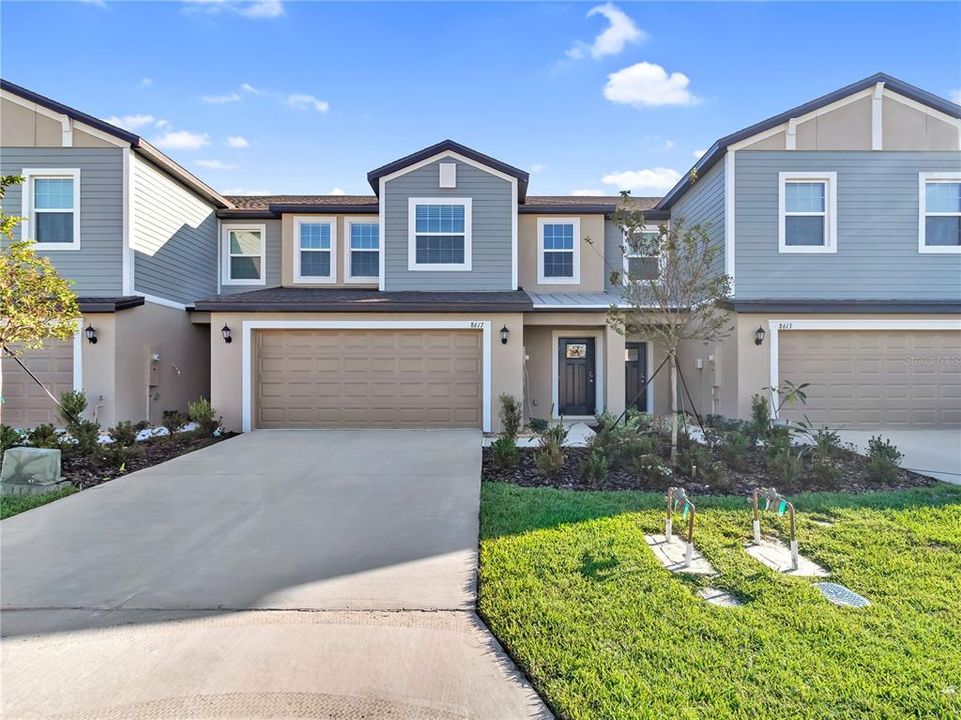 出租: $2,400 (4 贝兹, 2 浴室, 2251 平方英尺)