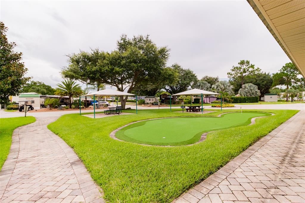 Activo con contrato: $120,000 (0.06 acres)