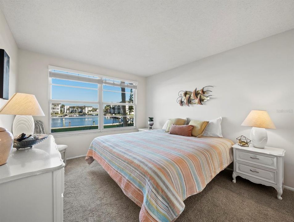 En Venta: $354,900 (1 camas, 1 baños, 747 Pies cuadrados)