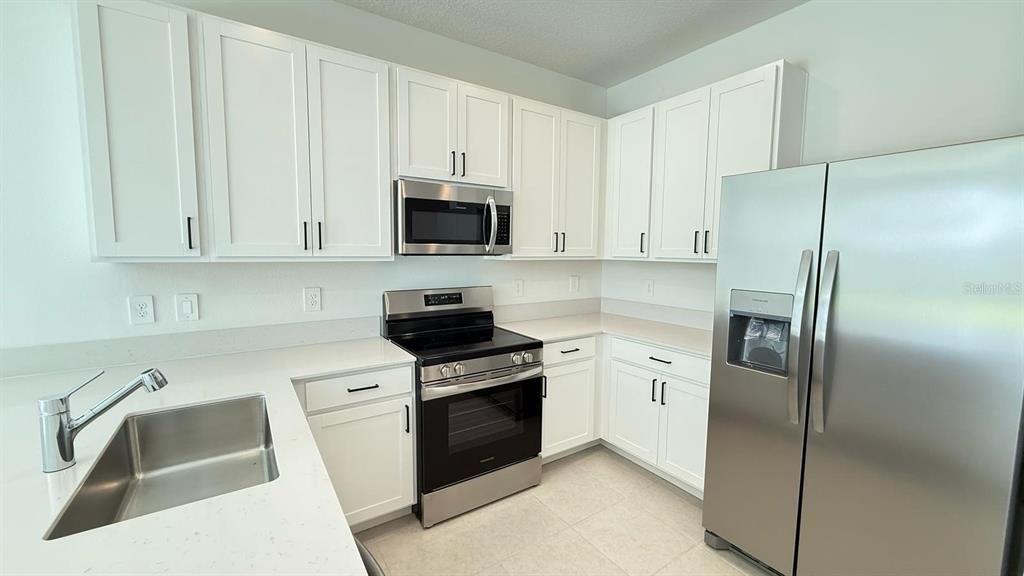 For Rent: $1,890 (3 beds, 2 baths, 1854 Square Feet)