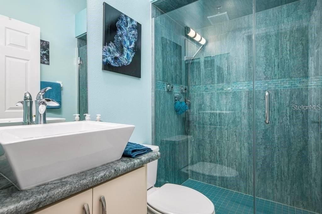 待售: $433,000 (2 贝兹, 2 浴室, 1725 平方英尺)