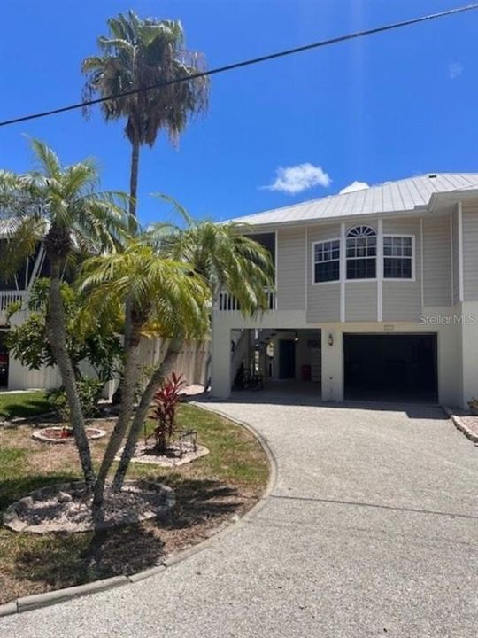 待售: $433,000 (2 贝兹, 2 浴室, 1725 平方英尺)