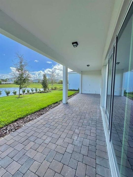 For Rent: $6,500 (5 beds, 5 baths, 4546 Square Feet)