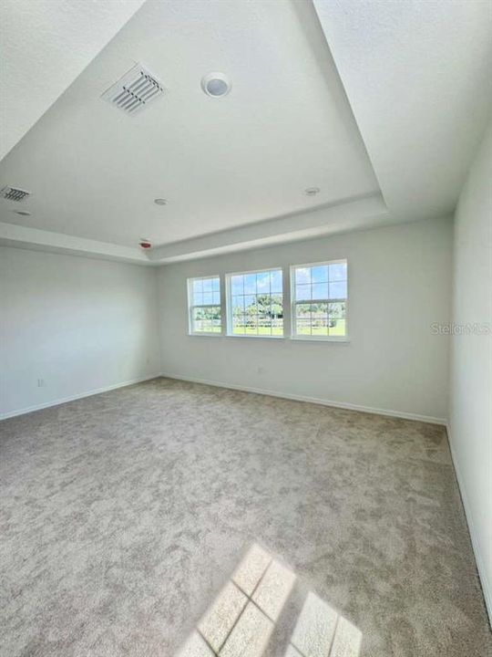 For Rent: $6,500 (5 beds, 5 baths, 4546 Square Feet)