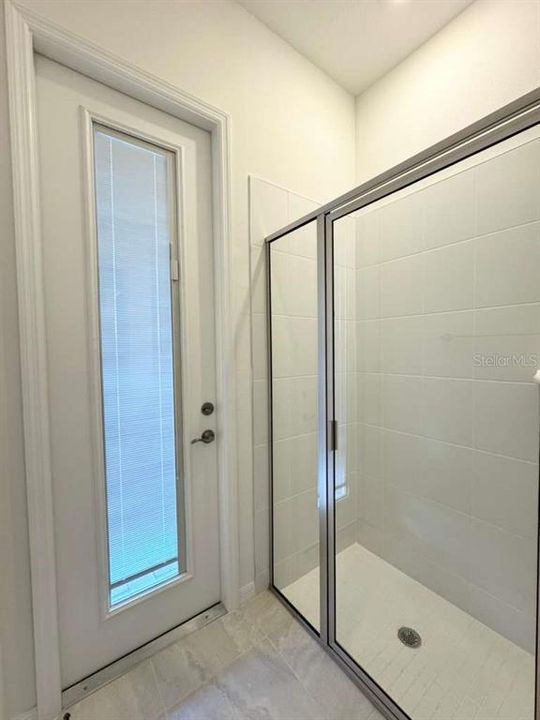 For Rent: $6,500 (5 beds, 5 baths, 4546 Square Feet)