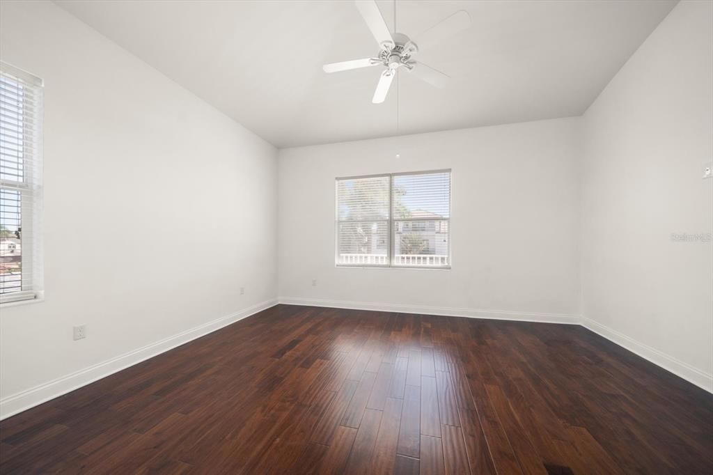 待售: $1,594,000 (3 贝兹, 2 浴室, 1917 平方英尺)