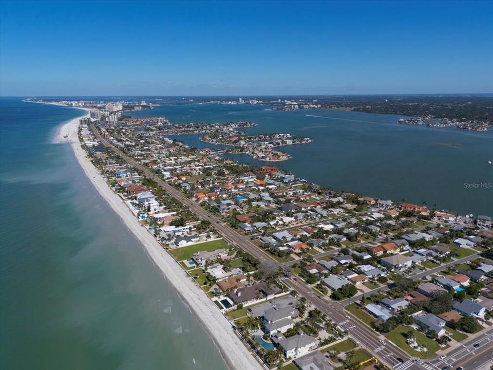 待售: $1,594,000 (3 贝兹, 2 浴室, 1917 平方英尺)