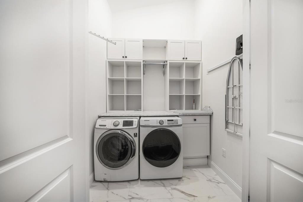 待售: $1,594,000 (3 贝兹, 2 浴室, 1917 平方英尺)