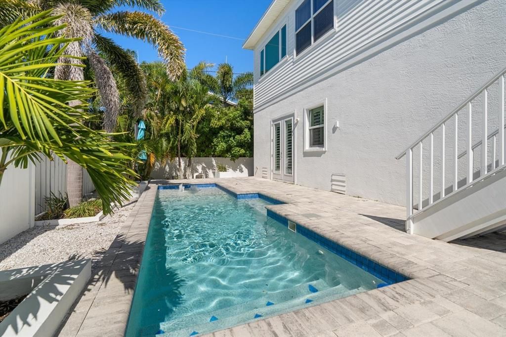 待售: $1,594,000 (3 贝兹, 2 浴室, 1917 平方英尺)