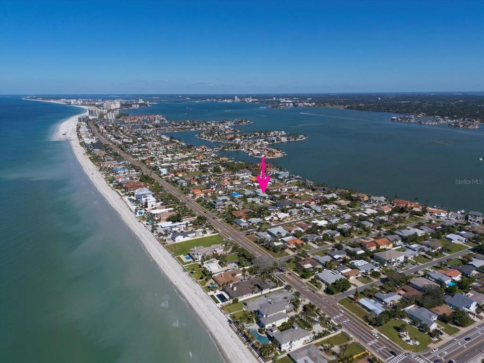 待售: $1,594,000 (3 贝兹, 2 浴室, 1917 平方英尺)