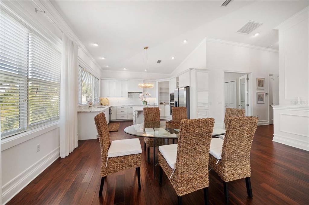 待售: $1,594,000 (3 贝兹, 2 浴室, 1917 平方英尺)