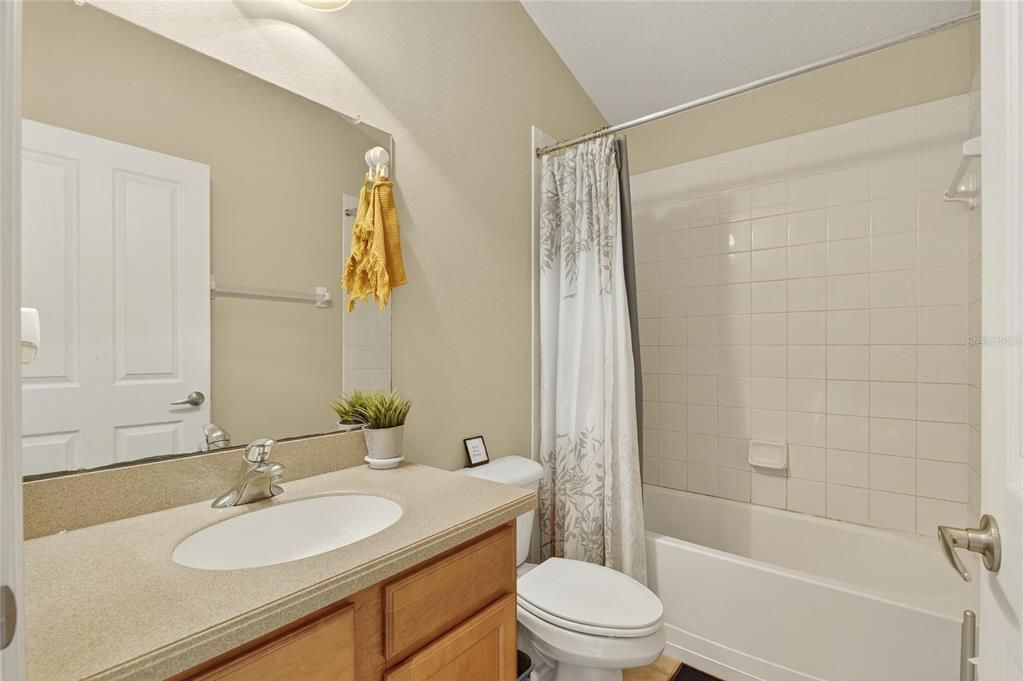 На продажу: $425,000 (4 спален, 2 ванн, 1965 Квадратных фут)