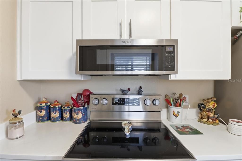 На продажу: $240,000 (2 спален, 2 ванн, 1232 Квадратных фут)