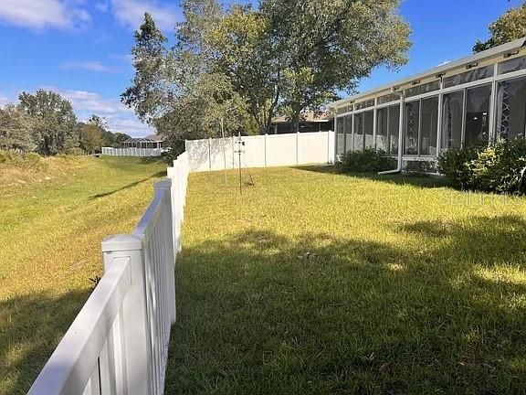 For Sale: $329,900 (3 beds, 2 baths, 2122 Square Feet)