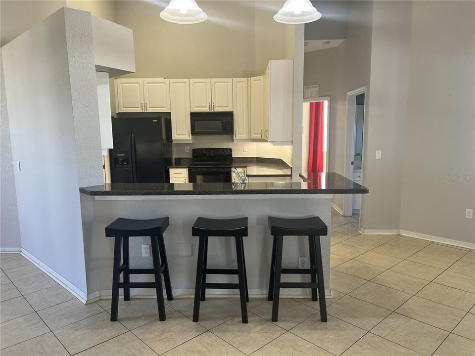 For Sale: $329,900 (3 beds, 2 baths, 2122 Square Feet)
