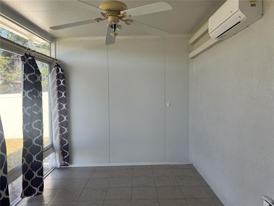 For Sale: $329,900 (3 beds, 2 baths, 2122 Square Feet)