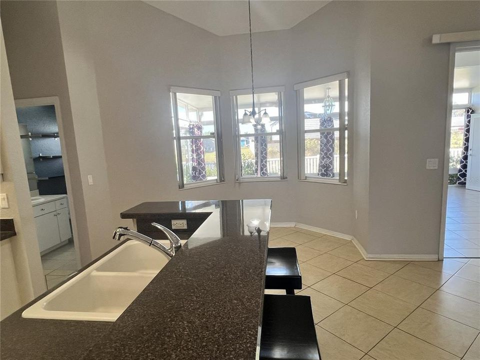 For Sale: $329,900 (3 beds, 2 baths, 2122 Square Feet)