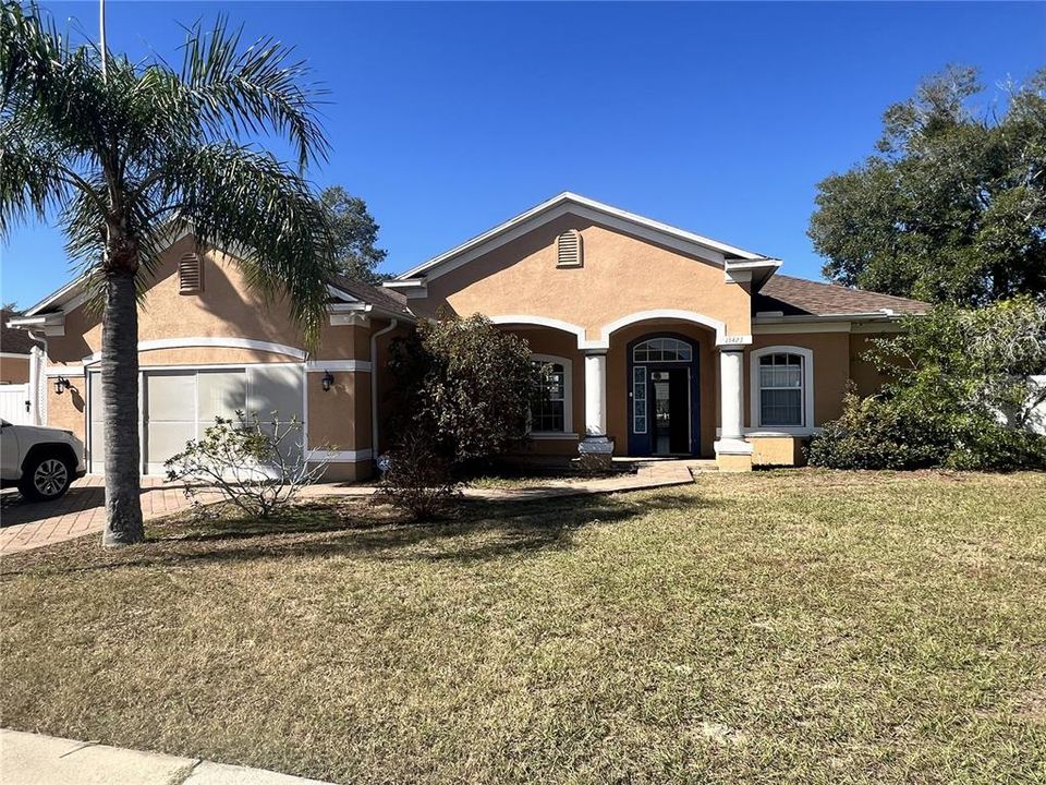 For Sale: $329,900 (3 beds, 2 baths, 2122 Square Feet)