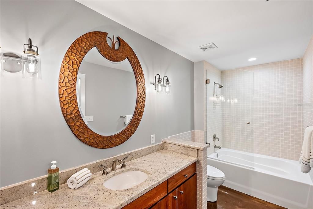 For Sale: $1,199,000 (2 beds, 2 baths, 1608 Square Feet)