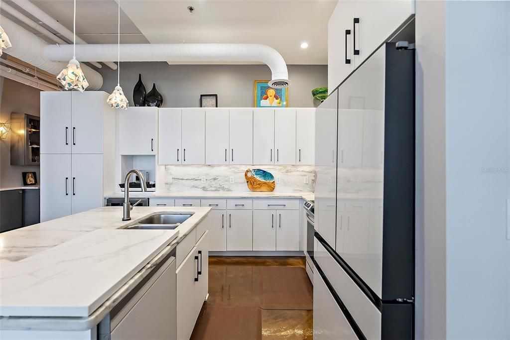 For Sale: $1,199,000 (2 beds, 2 baths, 1608 Square Feet)