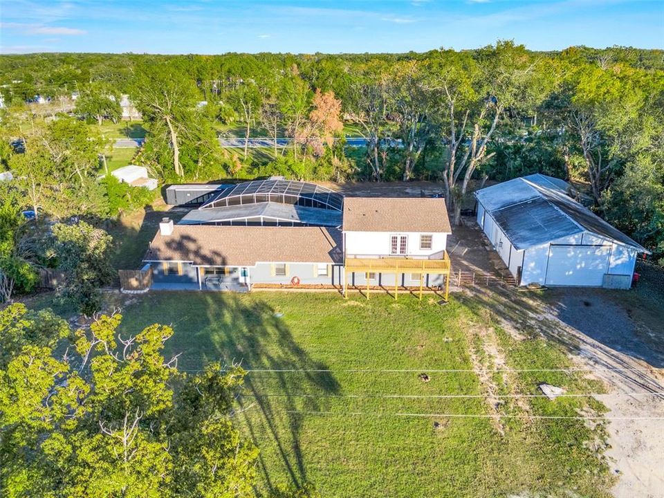 For Sale: $650,000 (6 beds, 3 baths, 3164 Square Feet)