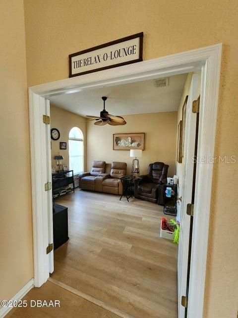 En Venta: $525,000 (3 camas, 2 baños, 2059 Pies cuadrados)