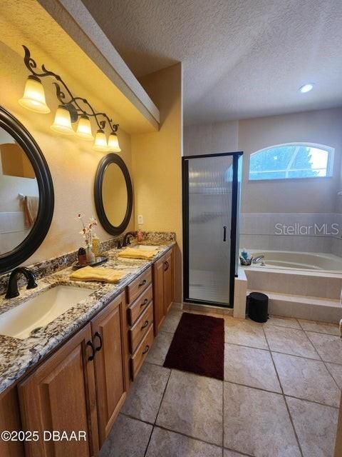 En Venta: $525,000 (3 camas, 2 baños, 2059 Pies cuadrados)