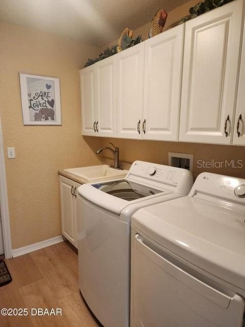 En Venta: $525,000 (3 camas, 2 baños, 2059 Pies cuadrados)