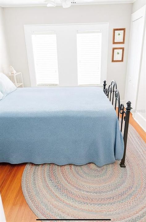 For Rent: $5,200 (4 beds, 3 baths, 2434 Square Feet)