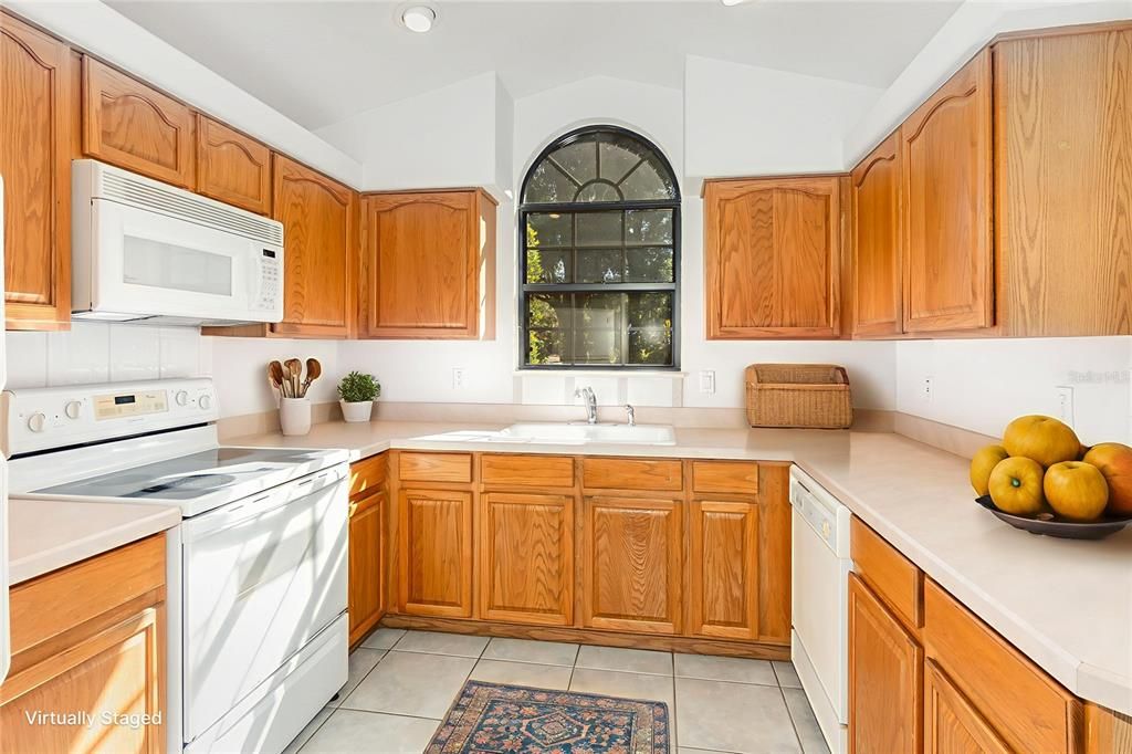 待售: $414,000 (3 贝兹, 2 浴室, 1766 平方英尺)