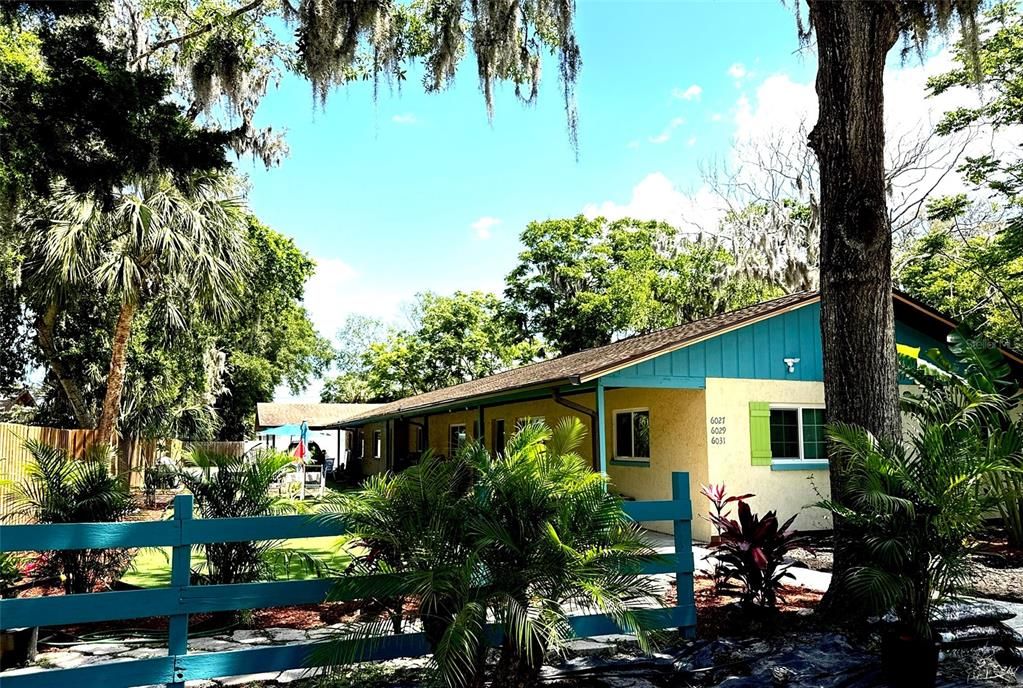 合同活跃: $535,000 (6 贝兹, 3 浴室, 2728 平方英尺)