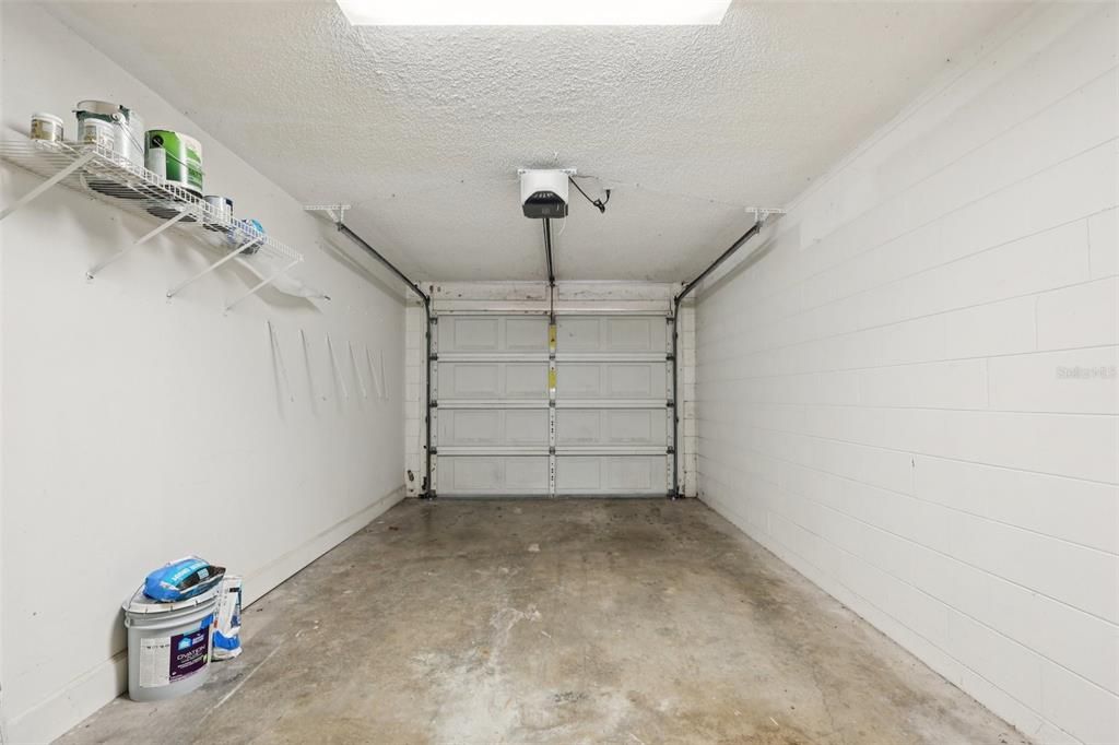 待售: $245,000 (2 贝兹, 2 浴室, 1012 平方英尺)