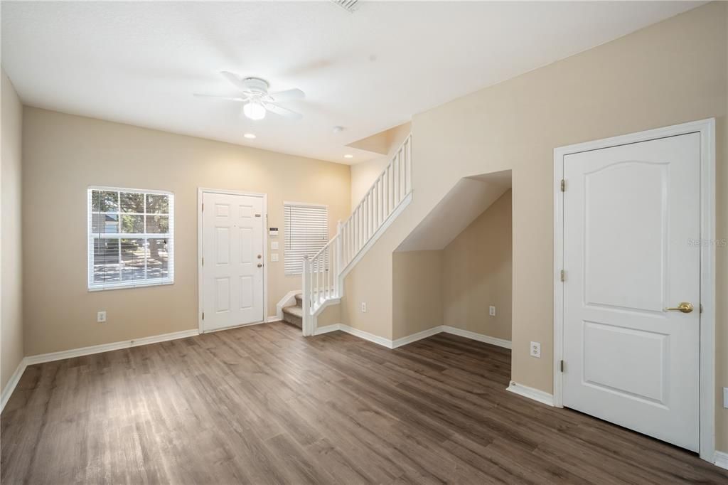 For Rent: $1,650 (2 beds, 2 baths, 1152 Square Feet)