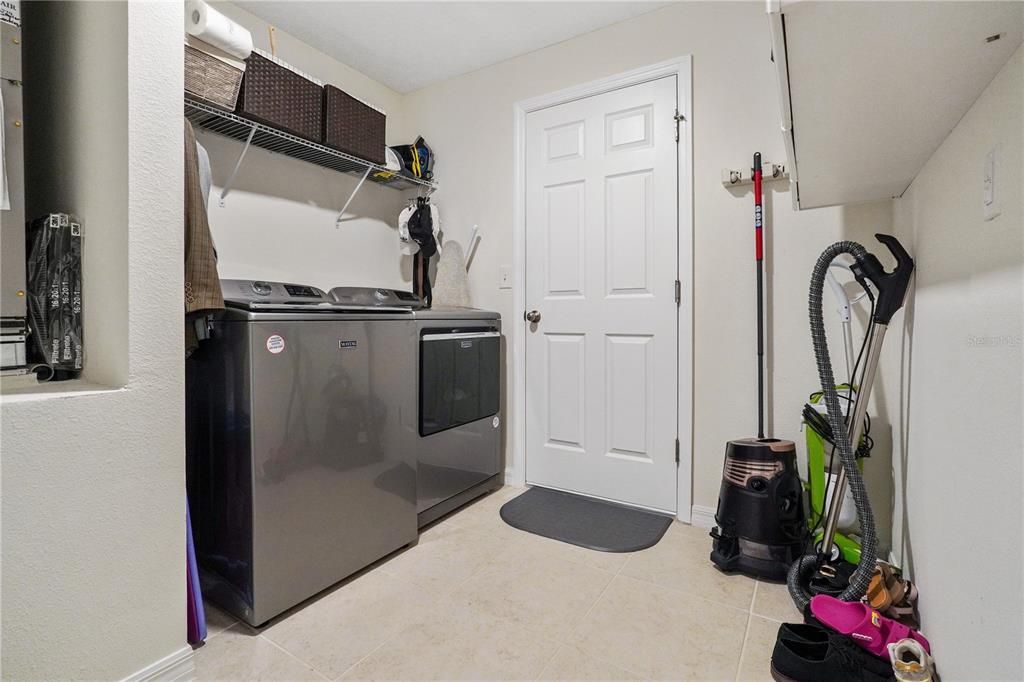 For Sale: $324,000 (4 beds, 2 baths, 1791 Square Feet)