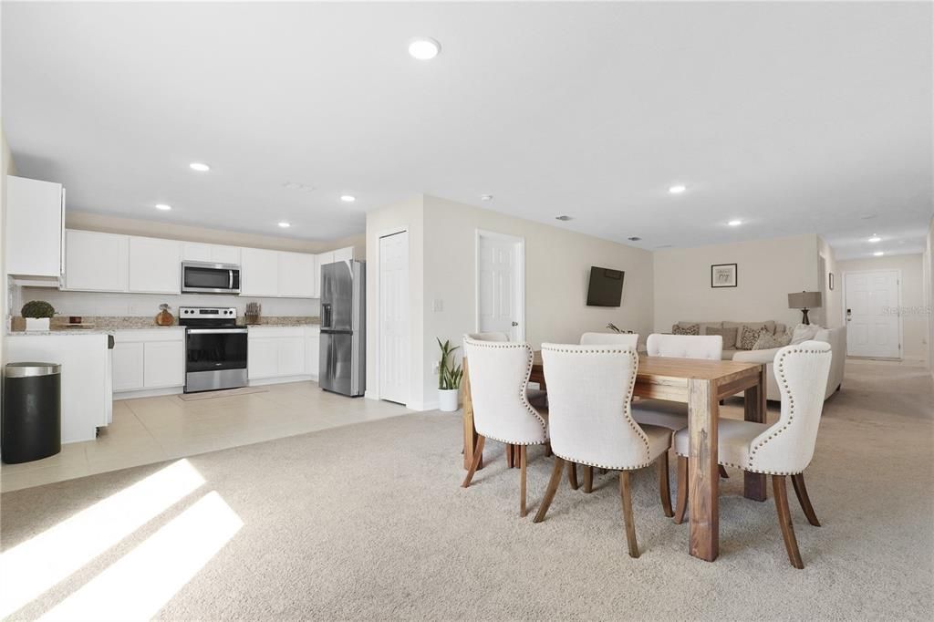 For Sale: $324,000 (4 beds, 2 baths, 1791 Square Feet)