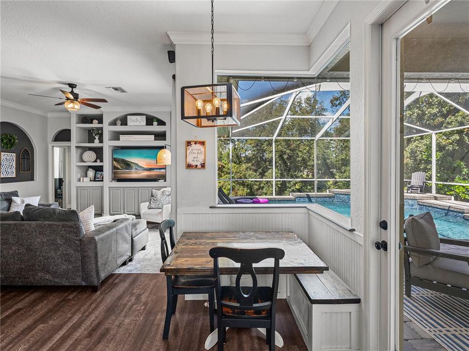 Active With Contract: $540,000 (4 beds, 3 baths, 2566 Square Feet)