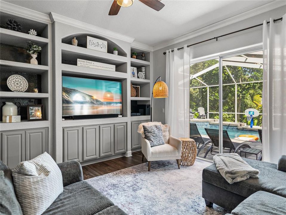 Active With Contract: $540,000 (4 beds, 3 baths, 2566 Square Feet)