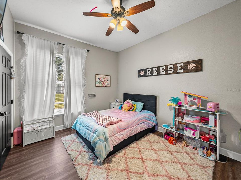 Active With Contract: $540,000 (4 beds, 3 baths, 2566 Square Feet)