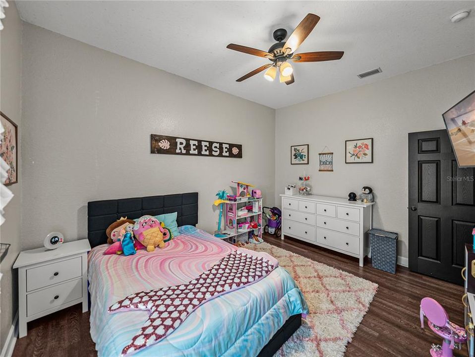 Active With Contract: $540,000 (4 beds, 3 baths, 2566 Square Feet)