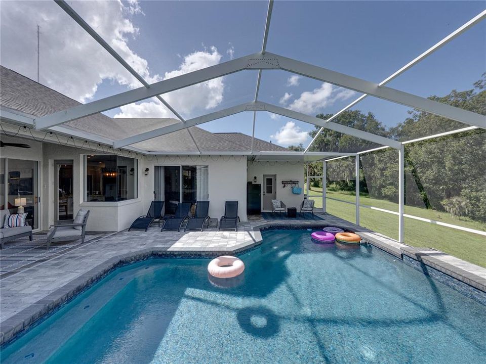 Active With Contract: $540,000 (4 beds, 3 baths, 2566 Square Feet)