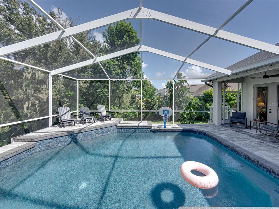 Active With Contract: $540,000 (4 beds, 3 baths, 2566 Square Feet)