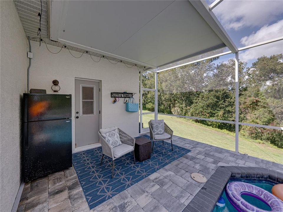 Active With Contract: $540,000 (4 beds, 3 baths, 2566 Square Feet)