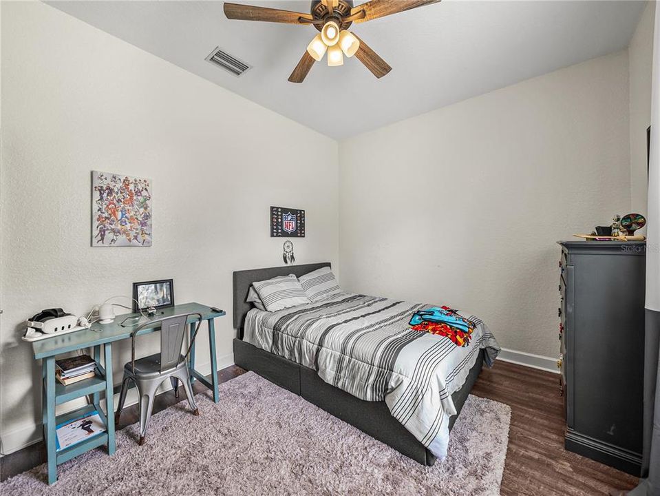 Active With Contract: $540,000 (4 beds, 3 baths, 2566 Square Feet)