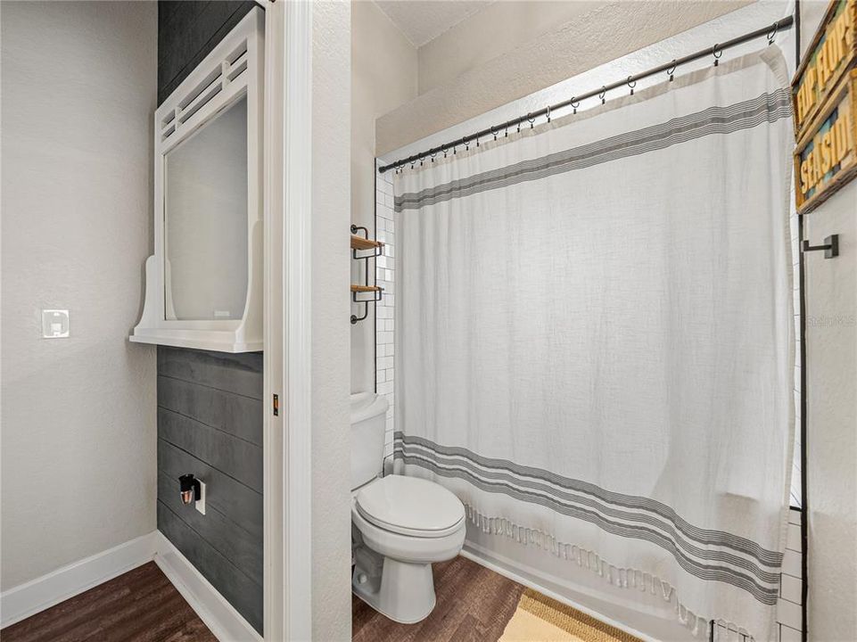 Active With Contract: $540,000 (4 beds, 3 baths, 2566 Square Feet)