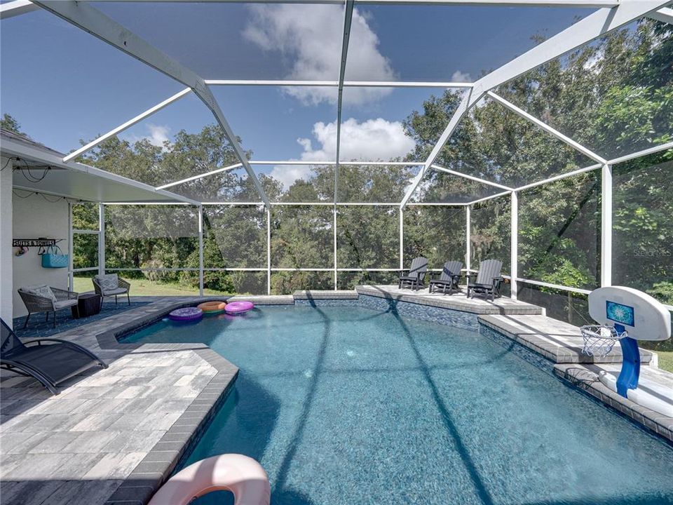 Active With Contract: $540,000 (4 beds, 3 baths, 2566 Square Feet)