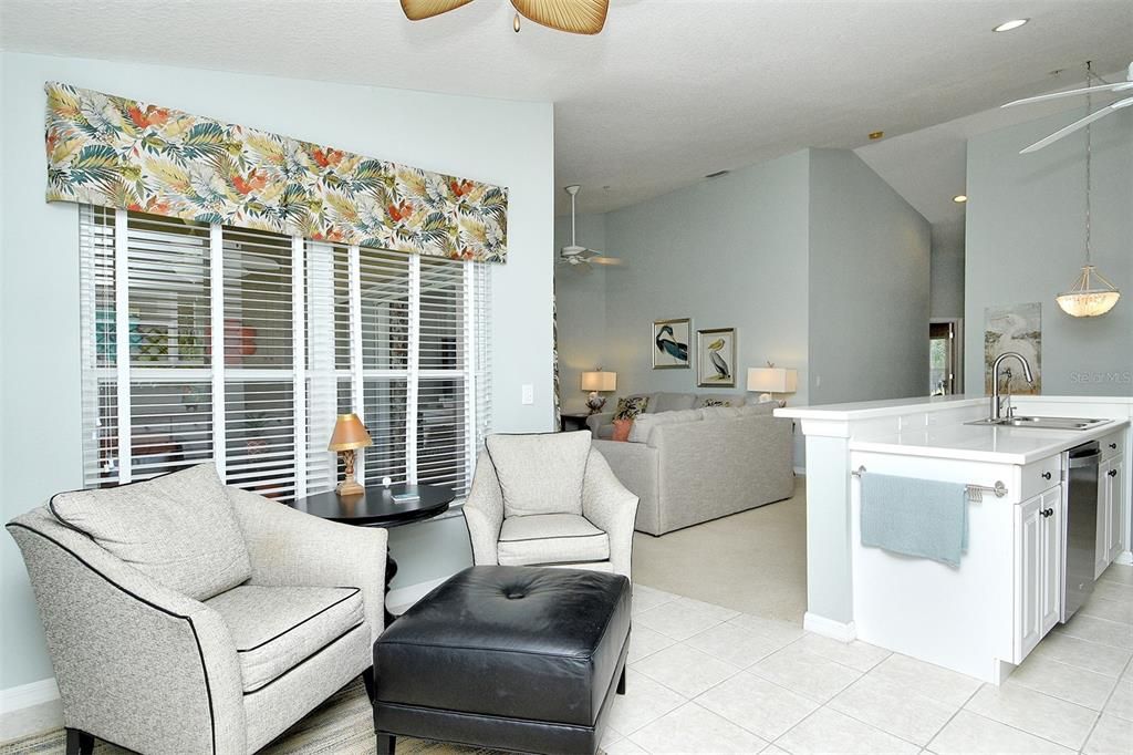 En Venta: $254,000 (2 camas, 2 baños, 1324 Pies cuadrados)