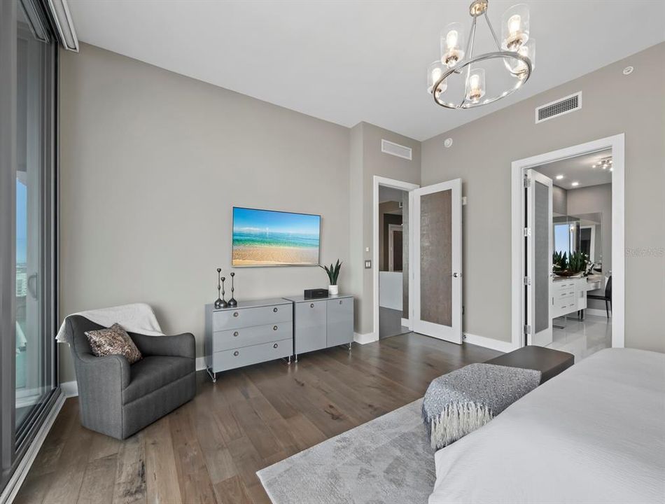 For Sale: $2,890,000 (2 beds, 3 baths, 2243 Square Feet)