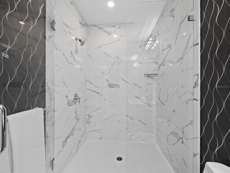 For Sale: $2,890,000 (2 beds, 3 baths, 2243 Square Feet)