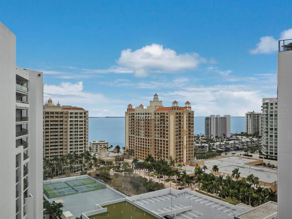 For Sale: $2,890,000 (2 beds, 3 baths, 2243 Square Feet)